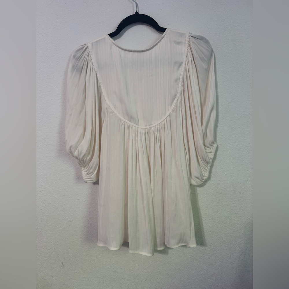 Anthropologie Cream silky blouse with silver buttons - Picture 6 of 6